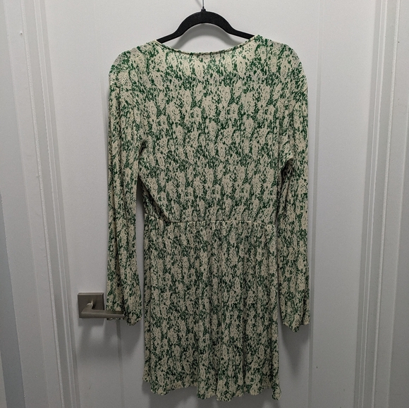 Mango Dress - Picture 4 of 4